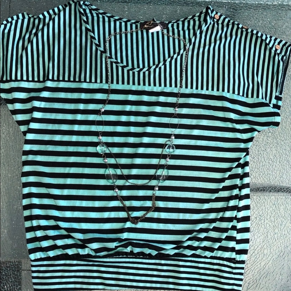 Top with Removable Necklace